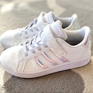 Girl Adidas size 13k